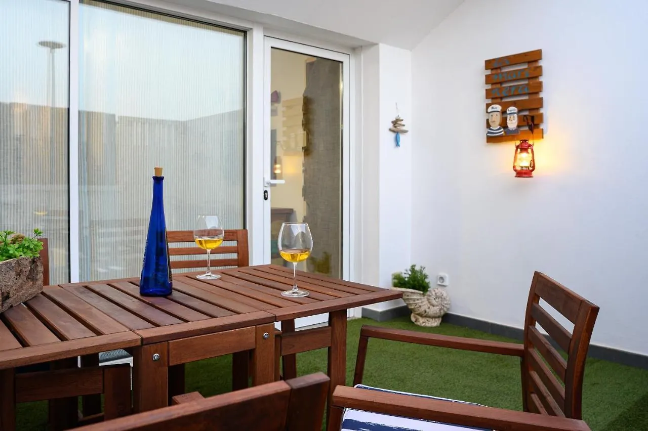 La Marinera House-Near The Beach, Fast Wifi, Air-Con On Main Bedroom And Sat Tv Playa Blanca  Holiday home