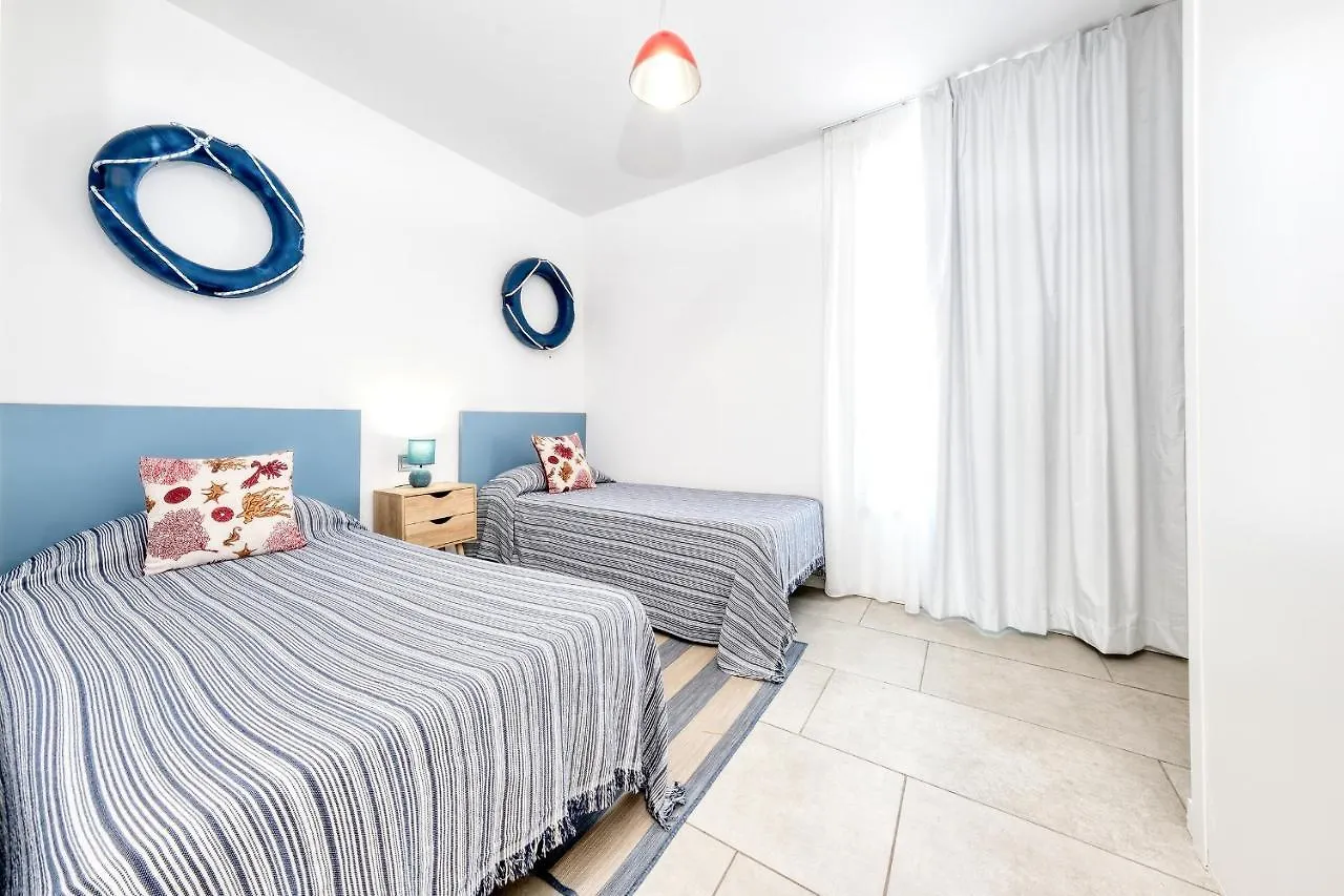 Holiday home La Marinera House-Near The Beach, Fast Wifi, Air-Con On Main Bedroom And Sat Tv Playa Blanca